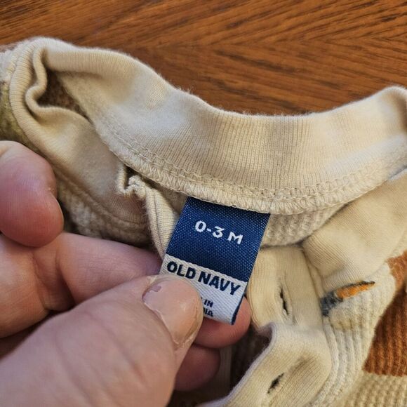 0-3 Months Old Navy Baby Boys Rompers One Piece Long Sleeve Thermal Waffle - Picture 2 of 2